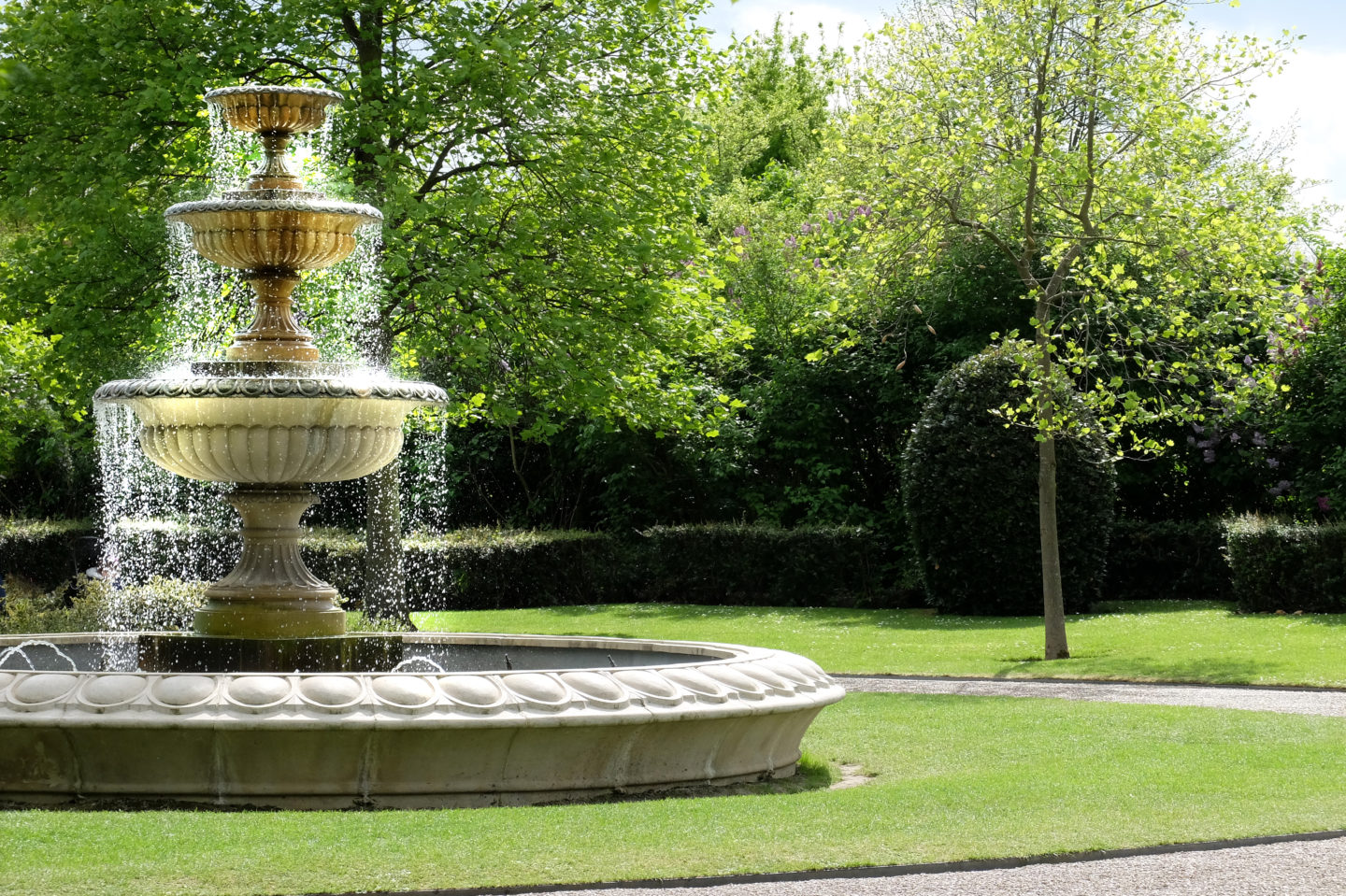 Fountain in Battersea Park Gardens